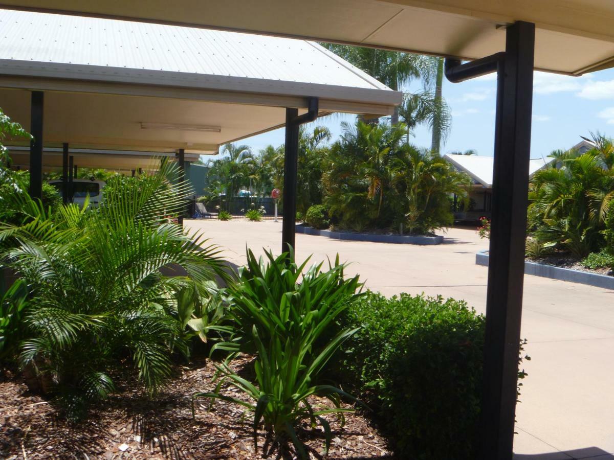 Biloela Palms Motor Inn Exteriör bild